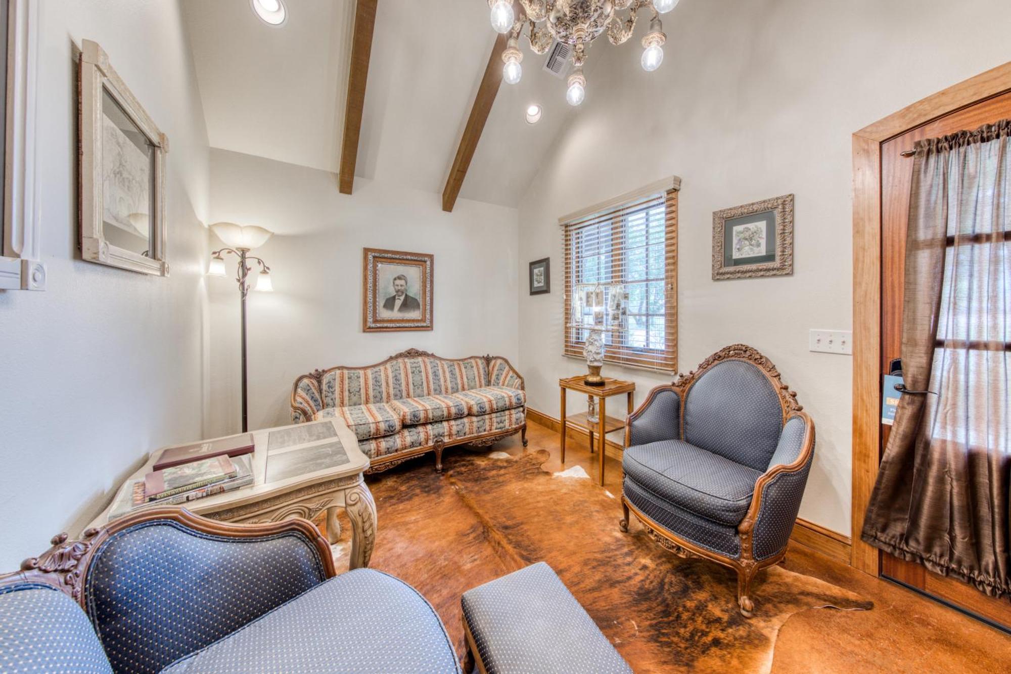 Messina Hof Hill Country Villa Blumenthal Phòng bức ảnh